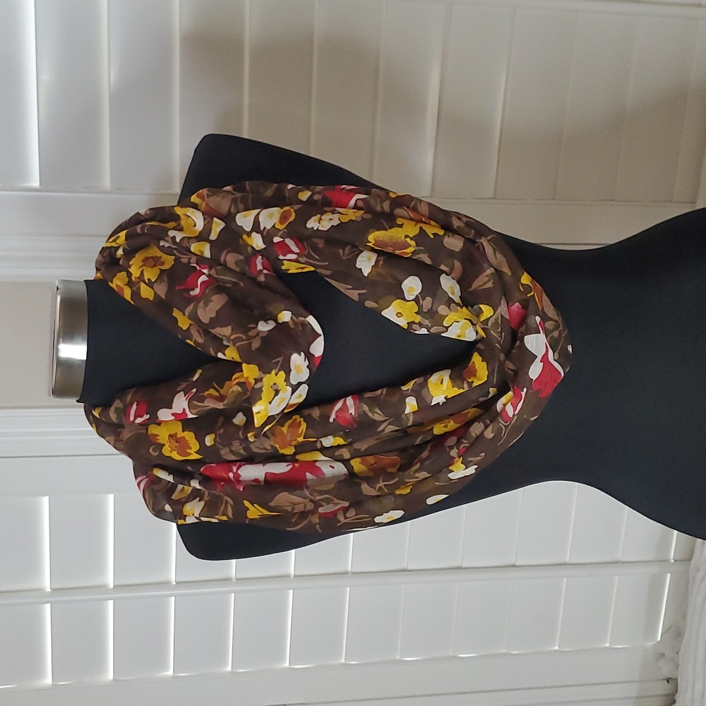 BIG BUDDHA Infinity Scarf • NWT